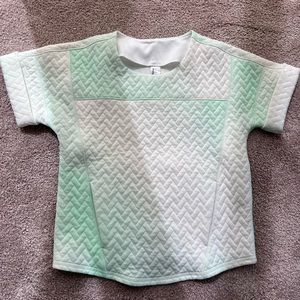 Girls quilted Ivivva T Shirt - Size 7 Mint Green